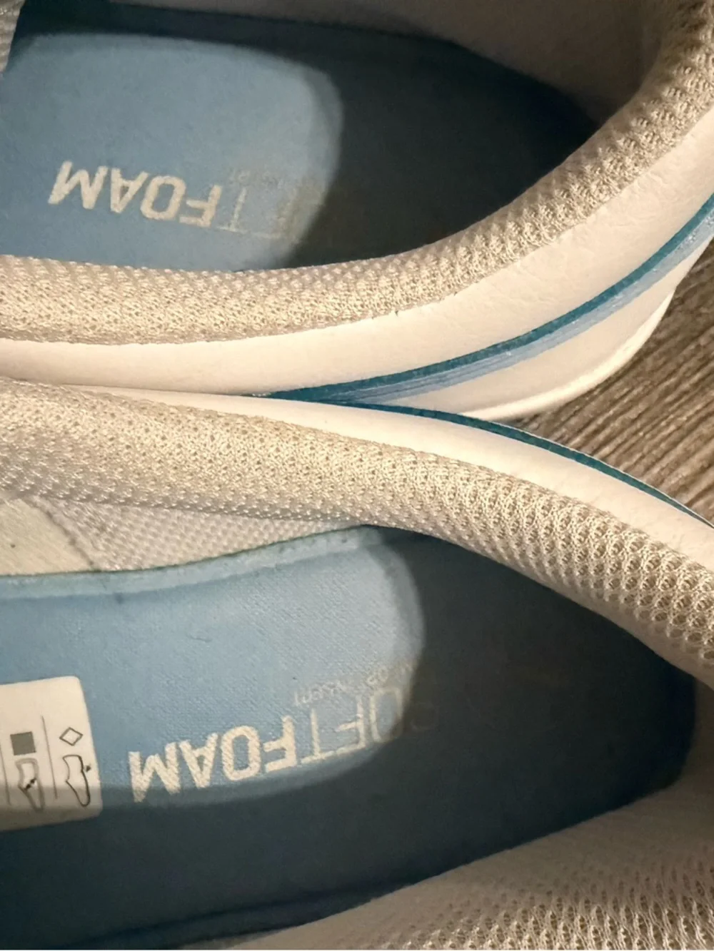 Women’s Puma‎ sneakers Sz 8.5